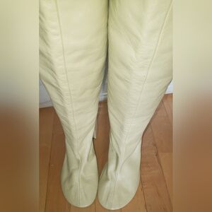 Jil Sander Cream 100% lambskin leather thigh high round toe block heel boots 10